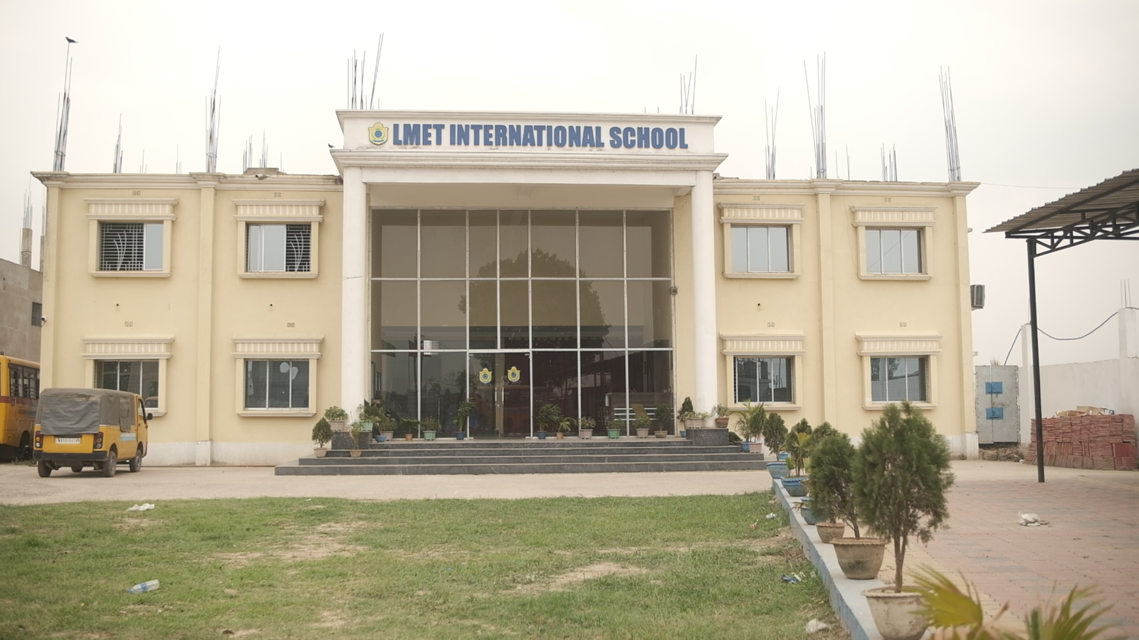 School Image 3